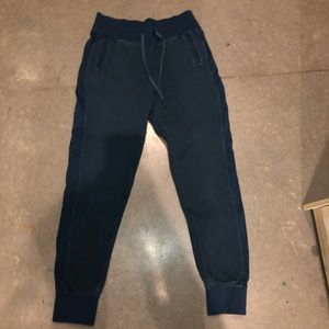 Lulu joggers